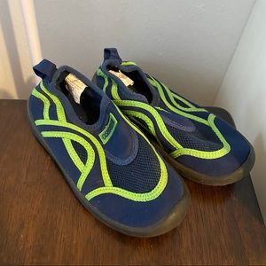 oshkosh swim shoes